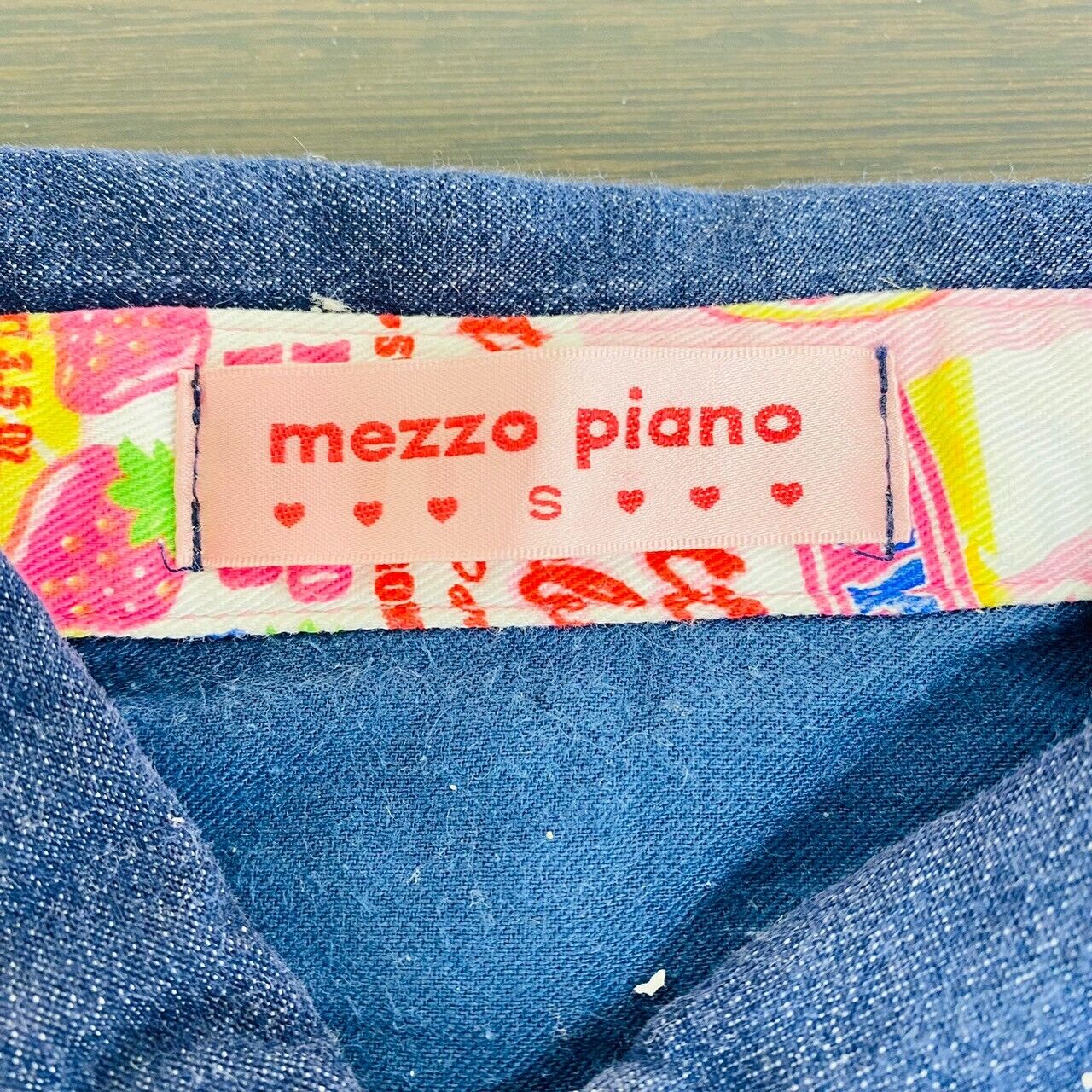 Mezzo Piano Kids T-shirt Tops 140cm Denim Short Sleeve Fruits Strawberry Heart