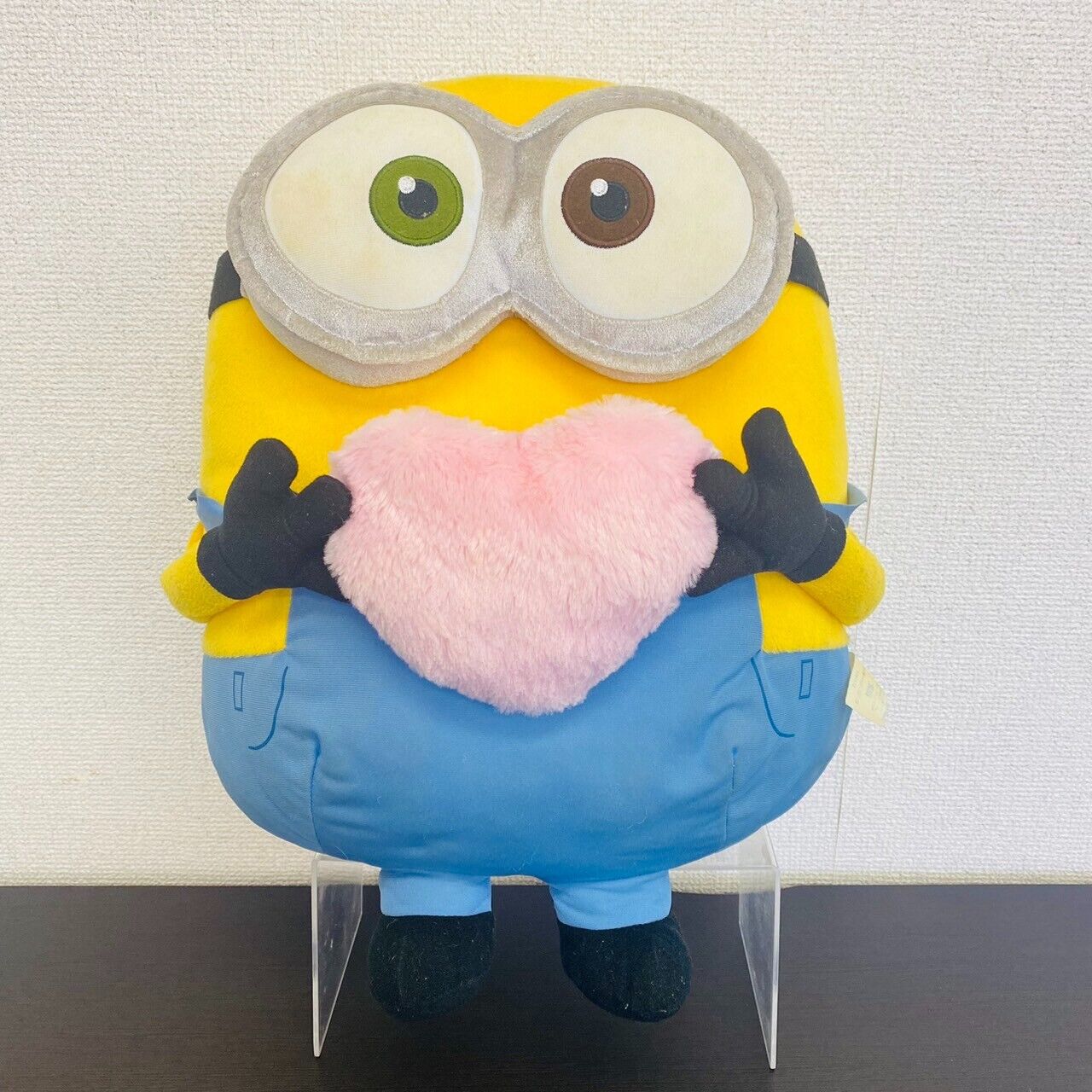 Minions Bob Plush Cushion Soft Stuffed Toy Goggles Heart Pink Yellow Blue Fluffy