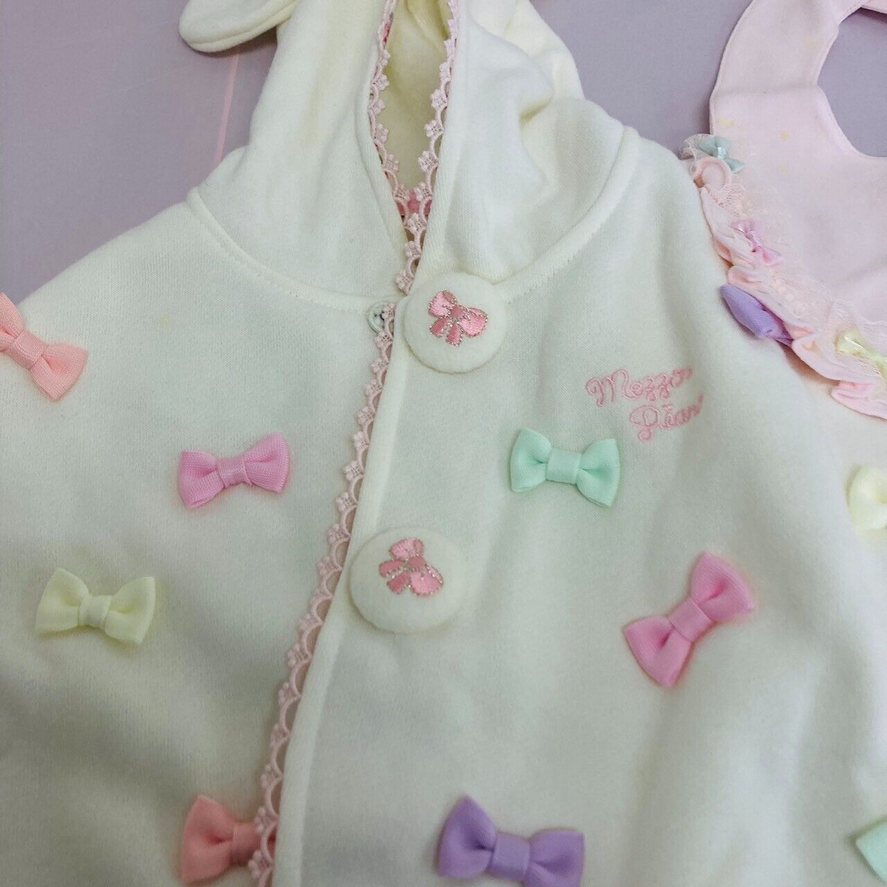 Mezzo Piano Baby Cape Bib Set 2 White Pink Colorful Ribbon Ear Frill Kawaii Rare