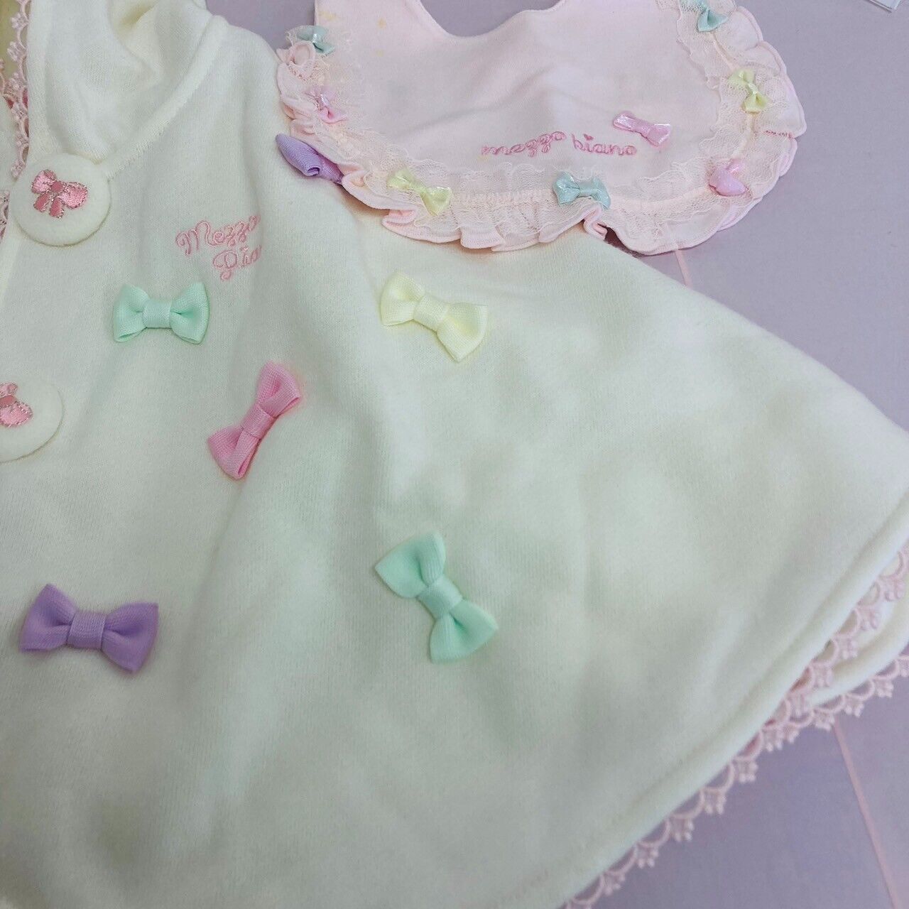 Mezzo Piano Baby Cape Bib Set 2 White Pink Colorful Ribbon Ear Frill Kawaii Rare