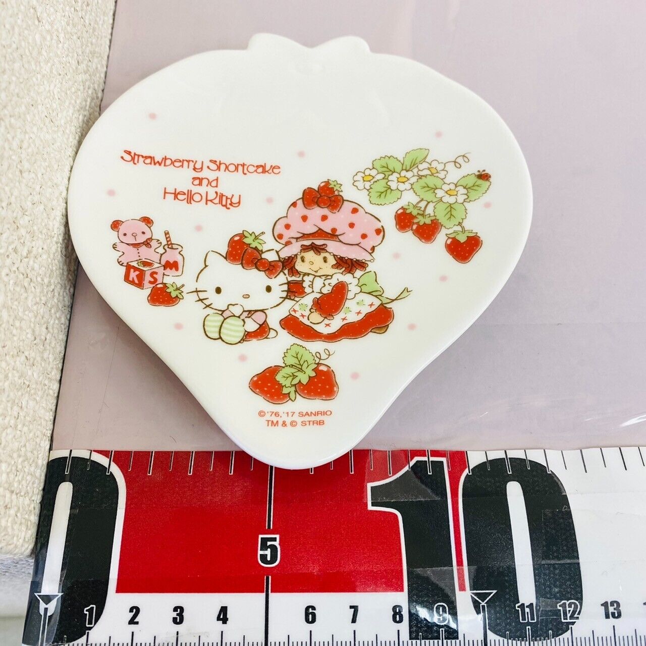 Sanrio Hello Kitty Strawberry Shortcake Collaboration Plate White Character Rare