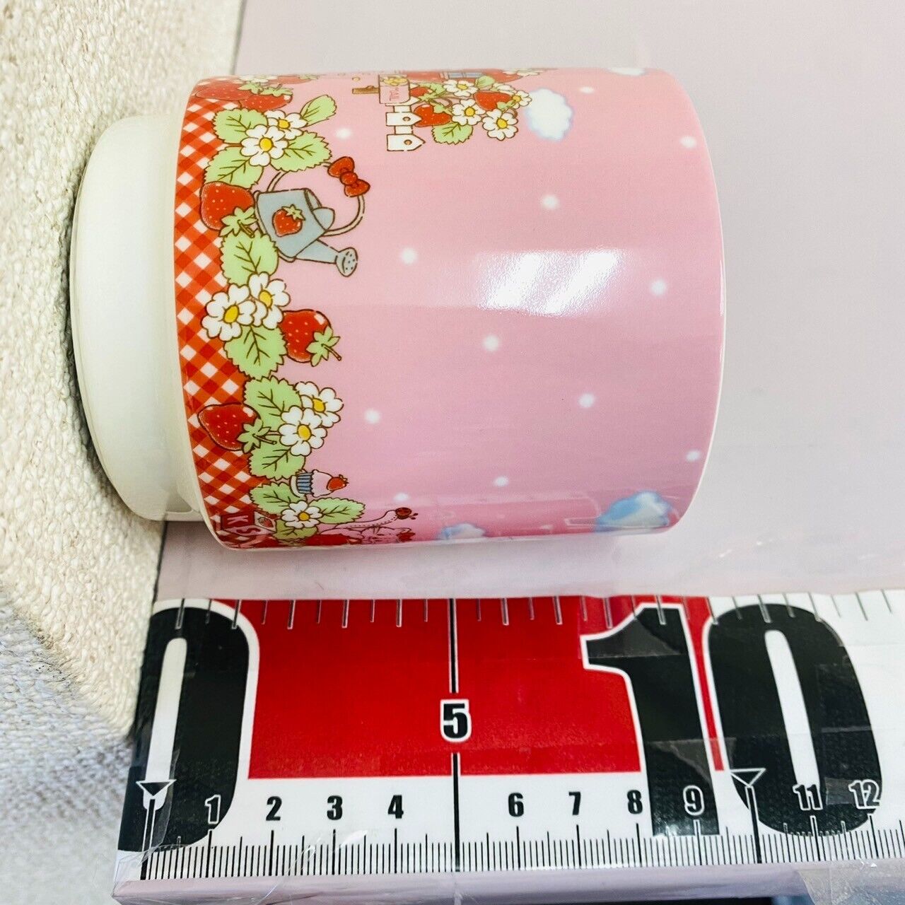 Sanrio Hello Kitty Strawberry Shortcake Collaboration Mug Cup Pink Box Kawaii