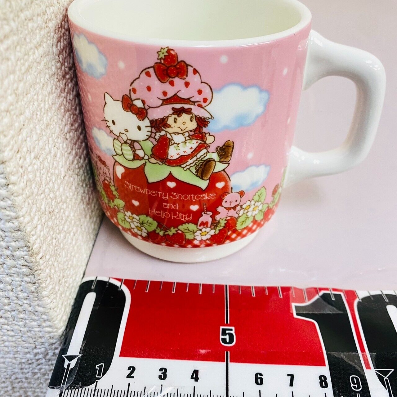 Sanrio Hello Kitty Strawberry Shortcake Collaboration Mug Cup Pink Box Kawaii