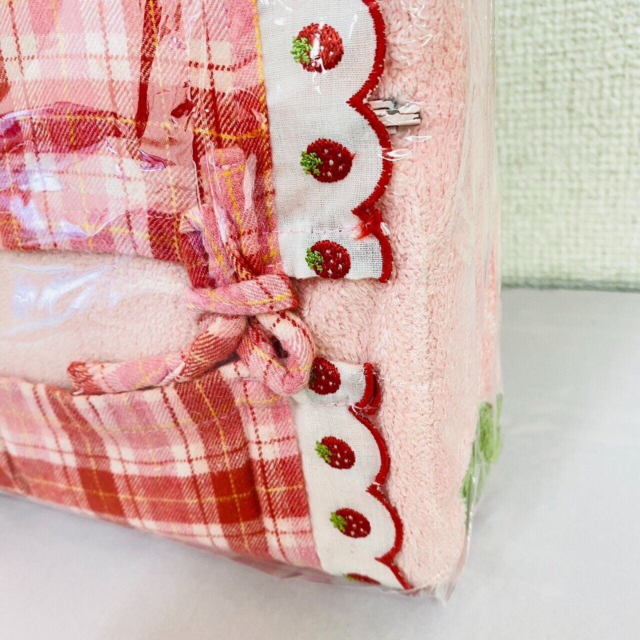 Mother Garden Low Rebound Pillow Strawberry Plaid Red Pink Flower Frill Kawaii