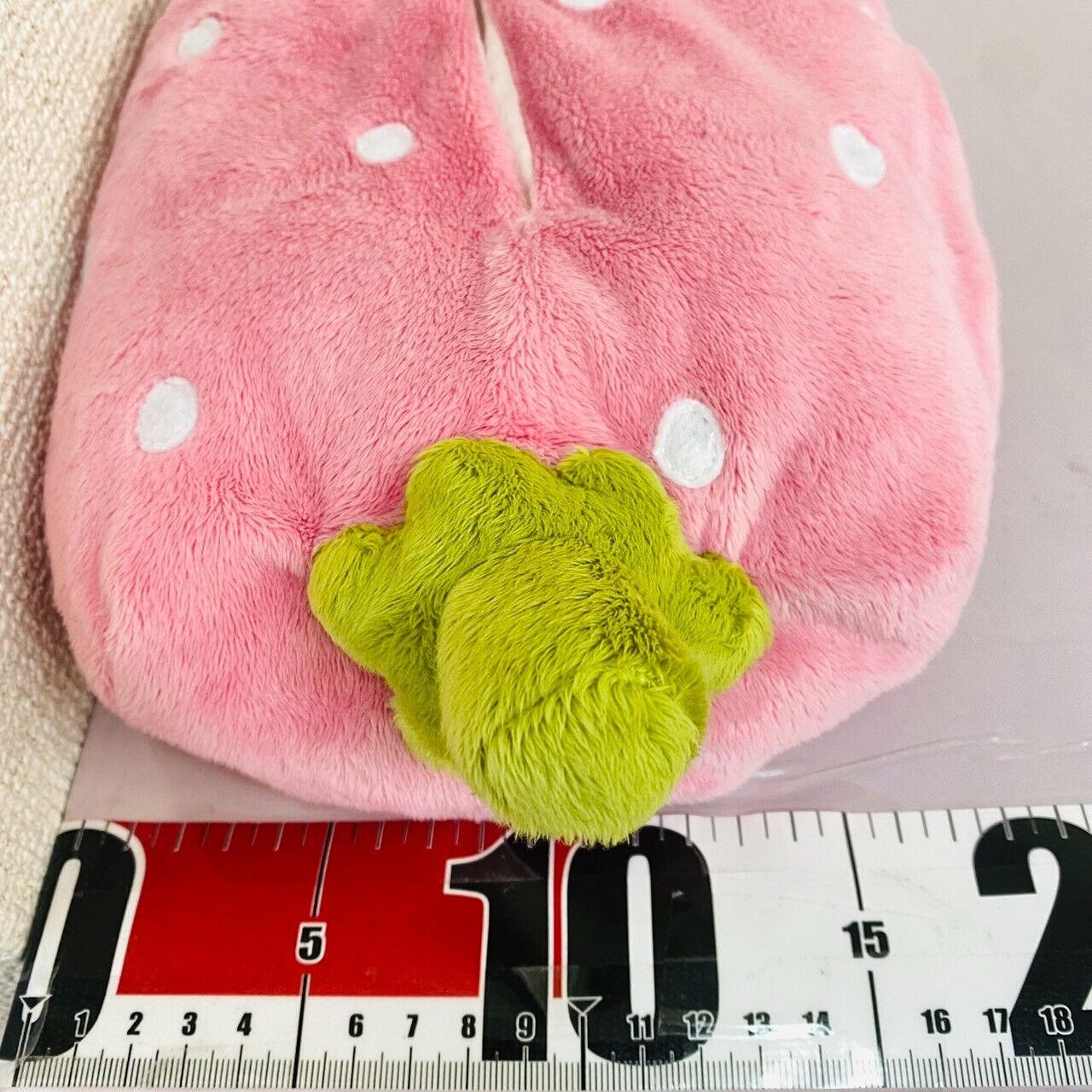 Mother Garden Tissue Cover Strawberry Pink Dot Fluffy Cotton Polyester Kawaii