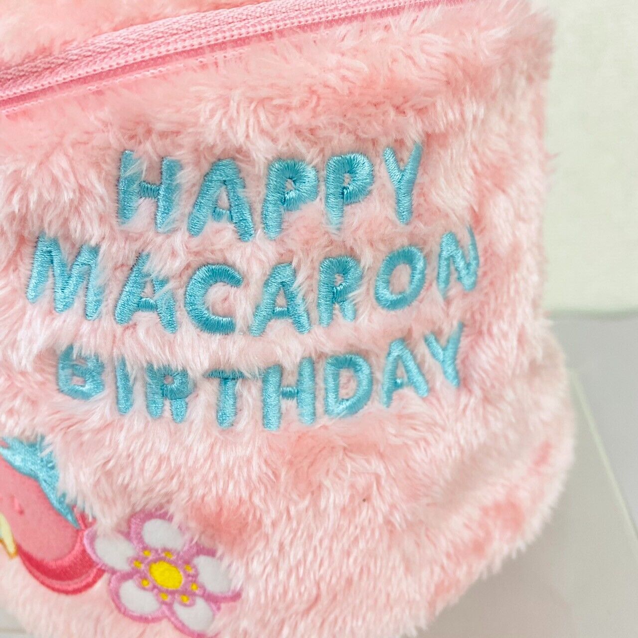 Sanrio Pompom Purin Vanity Pouch Pink Happy Macaron Birthday Fluffy Strawberry