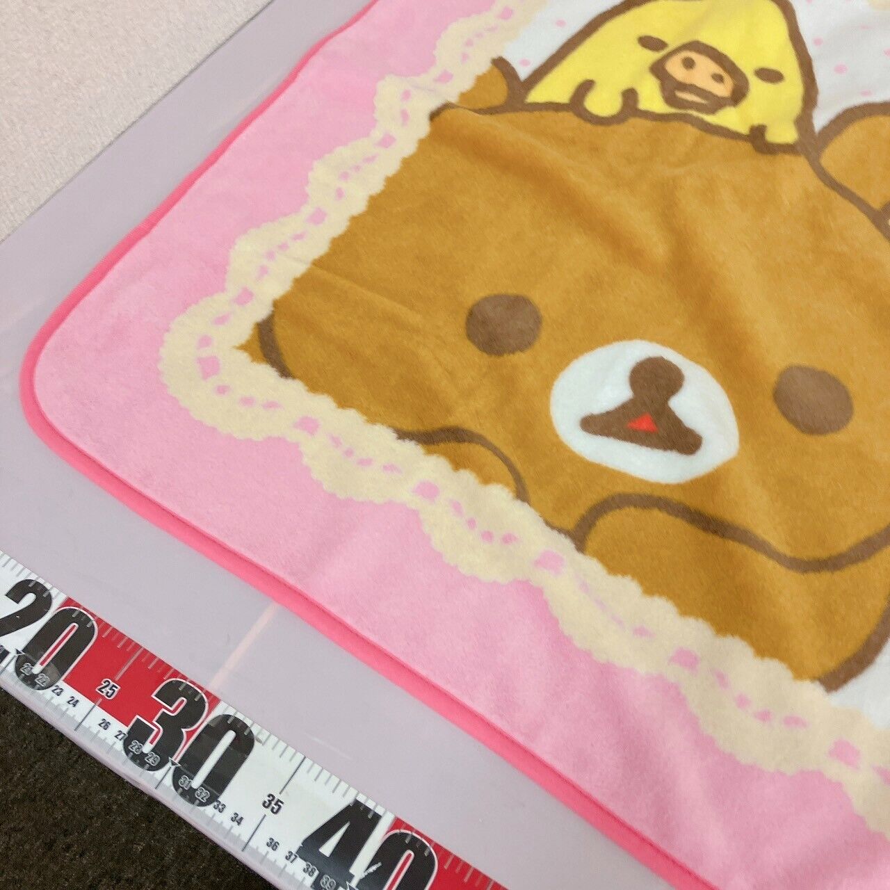 Rilakkuma Korilakkuma Kiiroitori San-X Pink Blanket Lace Apple Fluffy Kawaii