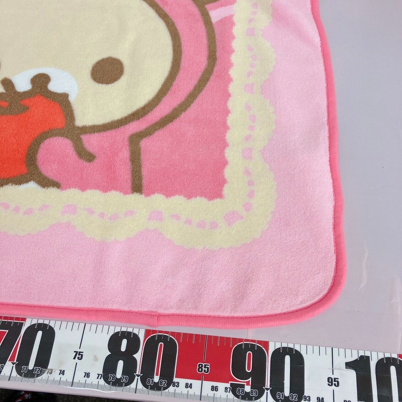 Rilakkuma Korilakkuma Kiiroitori San-X Pink Blanket Lace Apple Fluffy Kawaii