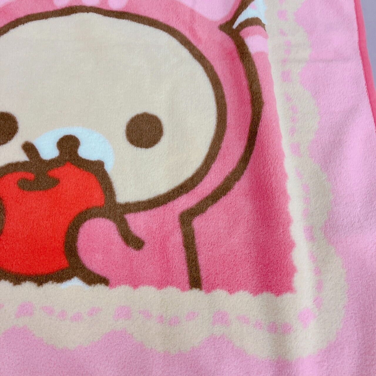 Rilakkuma Korilakkuma Kiiroitori San-X Pink Blanket Lace Apple Fluffy Kawaii