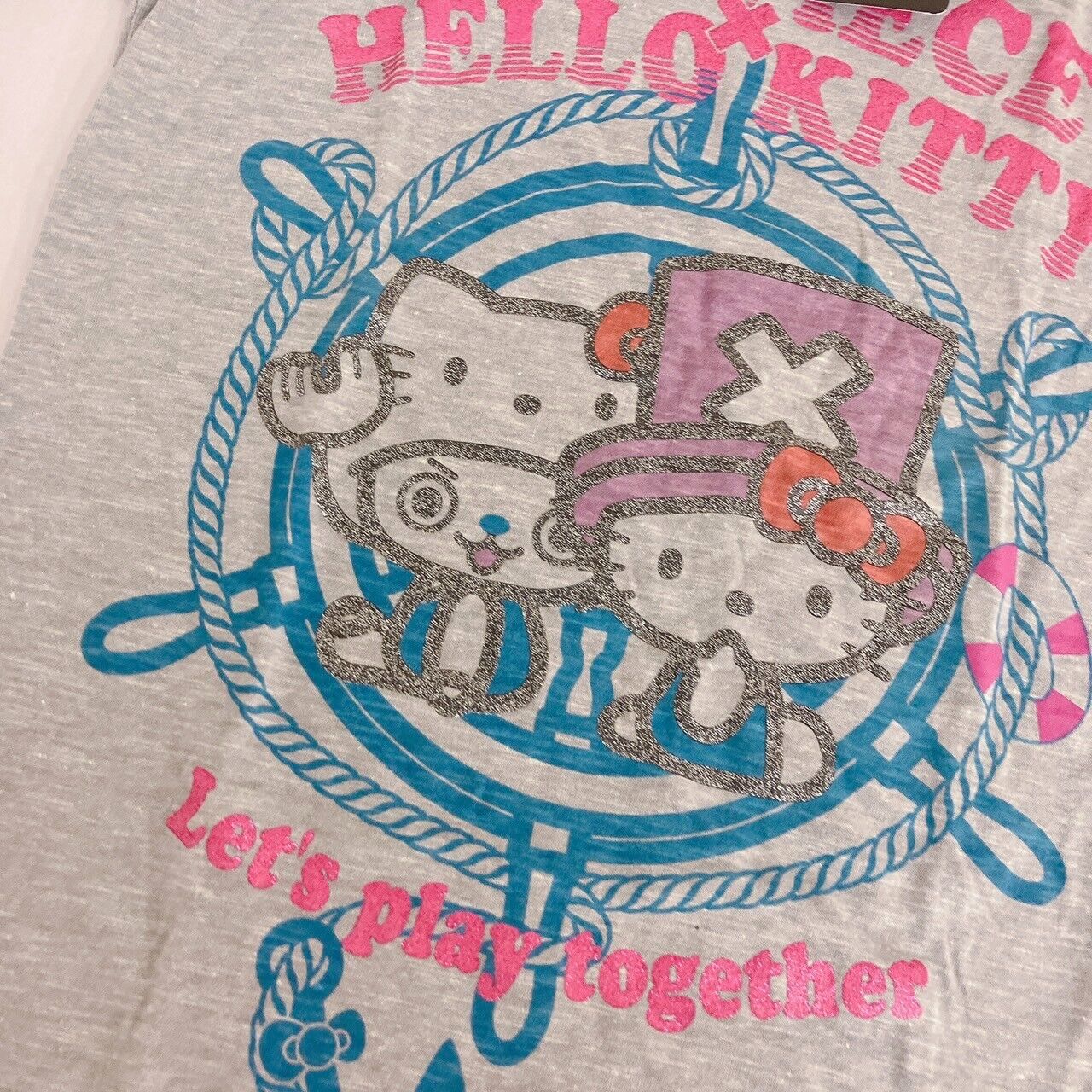 Sanrio Hello Kitty ONE PIECE Tony Tony Chopper T-shirt Collaboration Gray Rare