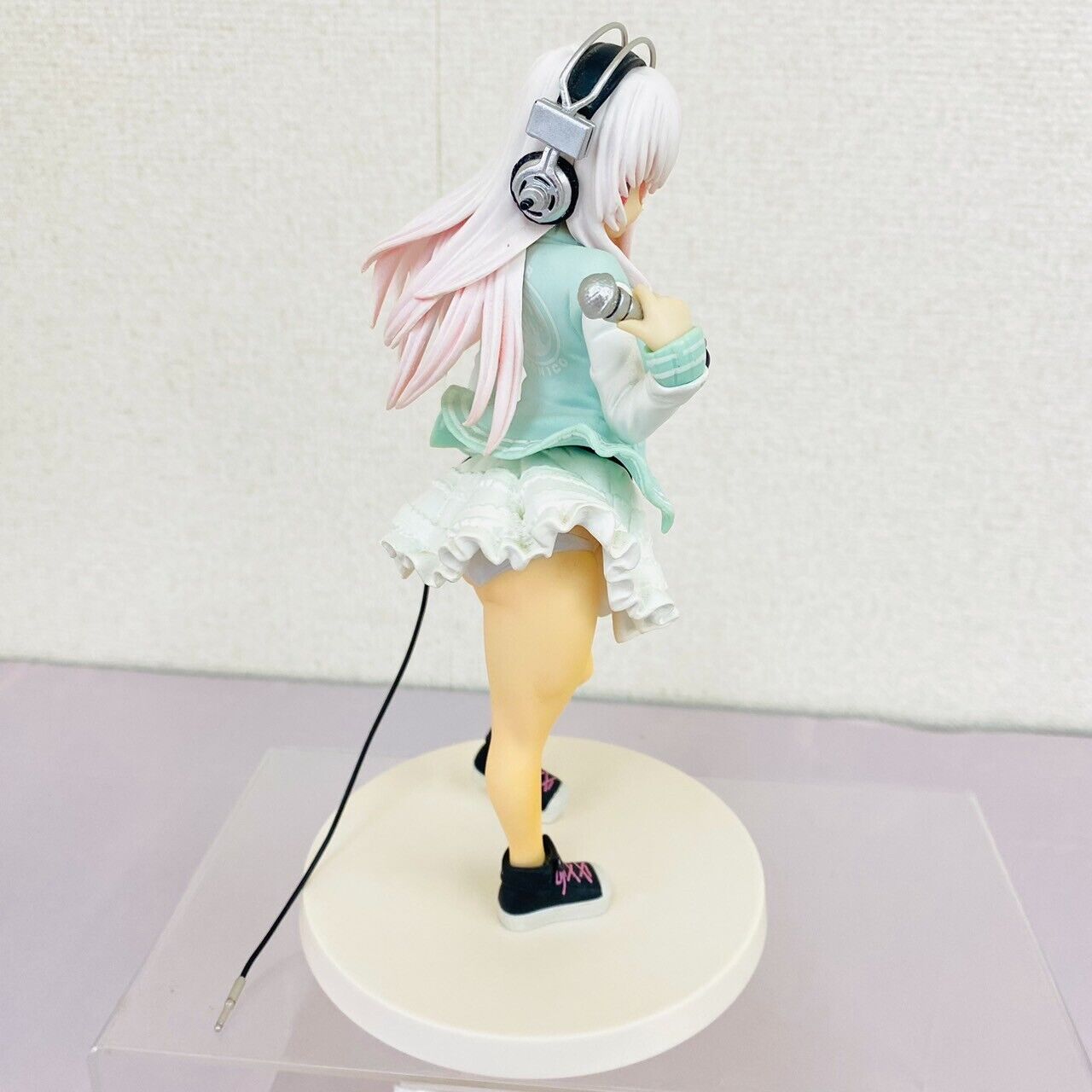 Super Sonico SQ Figure Microphone Headphone Girl Singing Kawaii Anime Manga Girl